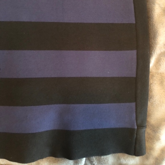 BCBG BANDAGE SKIRT - Picture 3 of 4